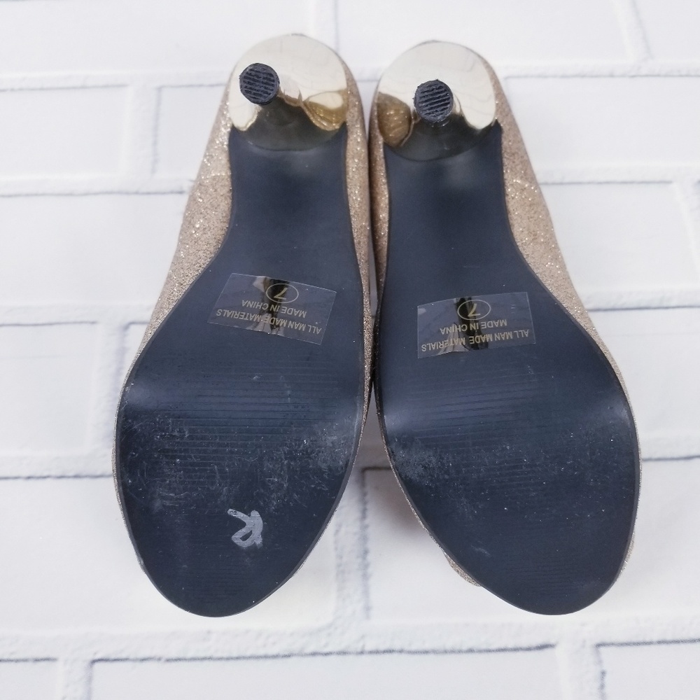 Womens Gold High Heel Shoes Pumps Size 7 Sparkle - Picture 3 of 8